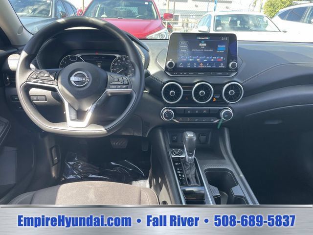 Used 2024 Nissan Sentra SV FWD image 14