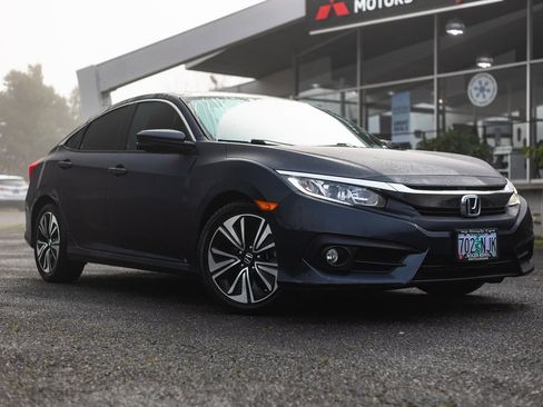 Used 2017 Honda Civic EX-T image 1