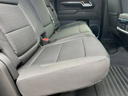 Used 2023 GMC Sierra 1500 Elevation image 16