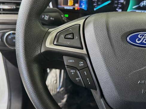 Used 2020 Ford Fusion SE FWD image 14