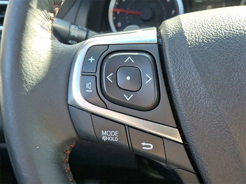 Used 2017 Toyota Camry XSE image 22