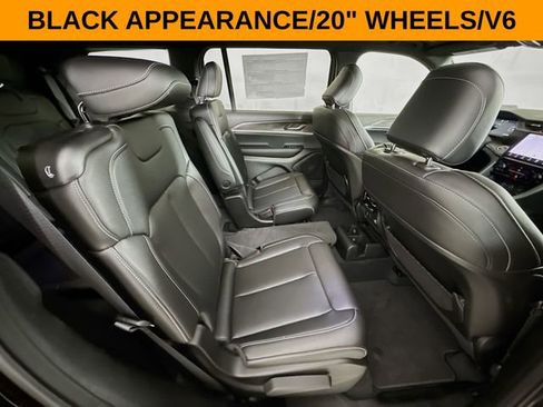 New 2025 Jeep Grand Cherokee L Limited w/ Black Appearance Package AWD/4WD image 29