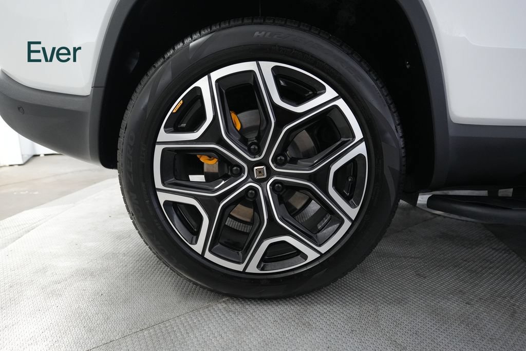 Used 2023 Rivian R1S Adventure Quad AWD/4WD image 22