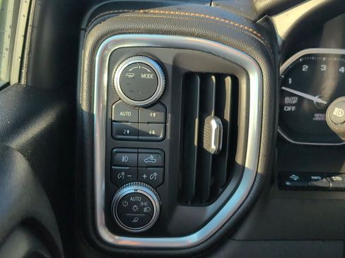 Used 2020 GMC Sierra 1500 AT4 w/ AT4 Premium Package AWD/4WD image 23