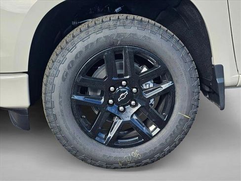 New 2026 Chevrolet Silverado 1500 Custom w/ Turbomax Blackout Package image 10