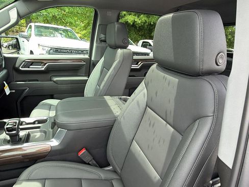 New 2026 Chevrolet Silverado 1500 RST AWD/4WD image 14