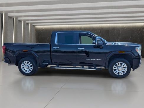 Used 2020 GMC Sierra 2500 Denali w/ Denali Ultimate Package AWD/4WD image 7