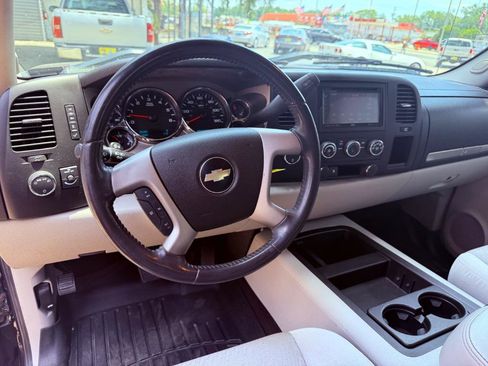 Used 2009 Chevrolet Silverado 1500 LT w/ All Star Package AWD/4WD image 34