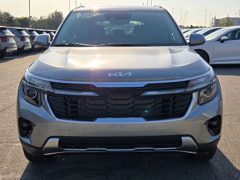 New 2026 Kia Seltos EX image 2