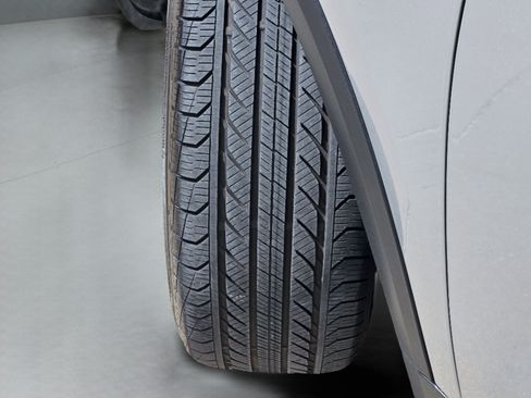 Certified 2025 Mercedes-Benz GLA 250 image 29
