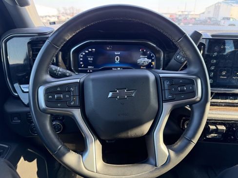 Used 2023 Chevrolet Silverado 1500 RST w/ Z71 Off-Road Package image 12