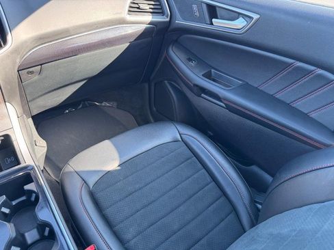 Used 2021 Ford Edge ST-Line image 15
