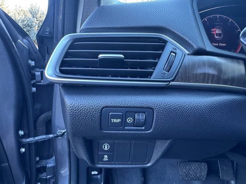 Used 2018 Honda Accord EX-L image 11