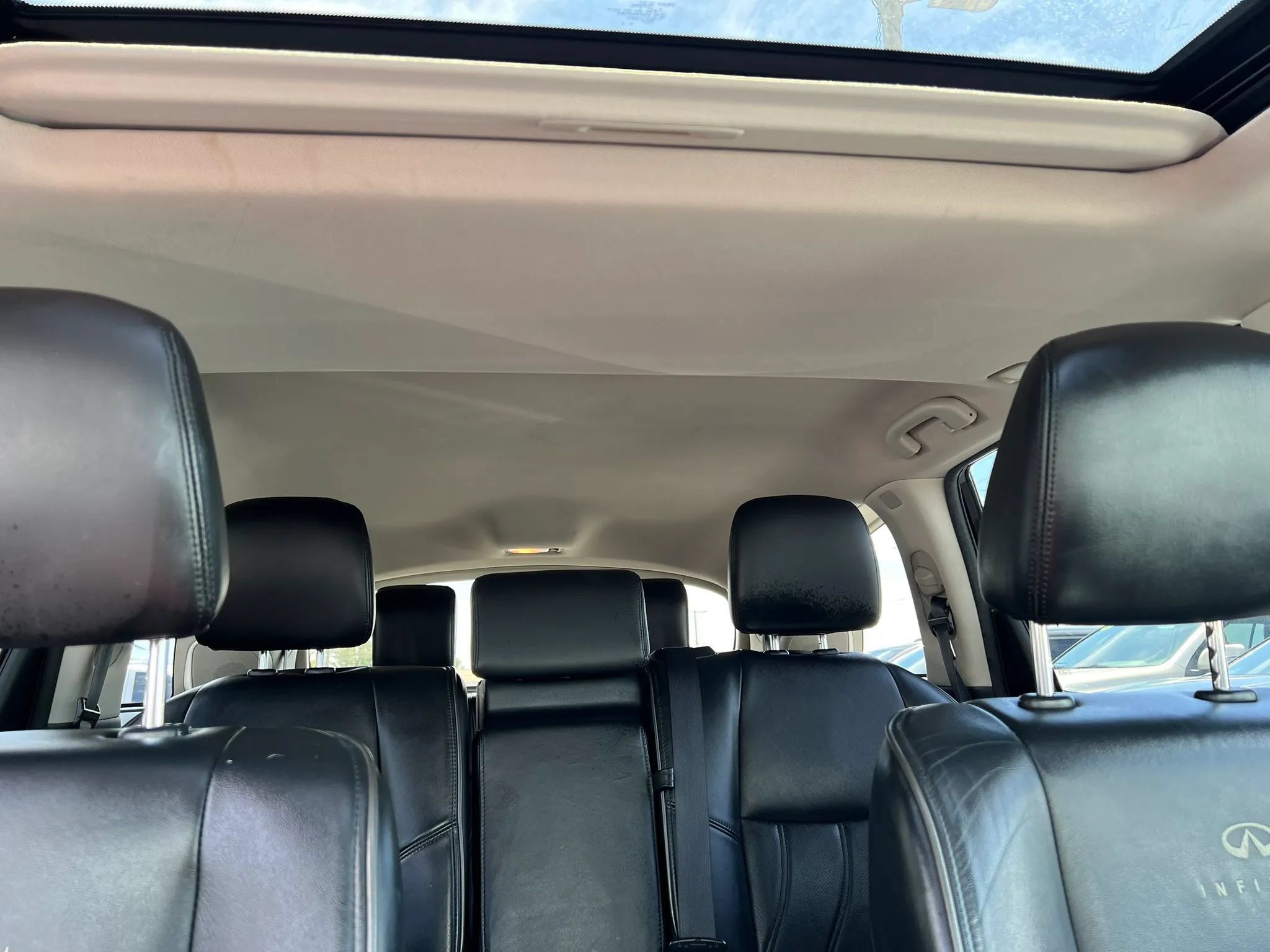 Used 2014 INFINITI QX60 Luxe w/ Premium Package AWD/4WD image 21