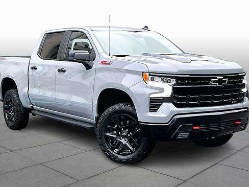 Used 2024 Chevrolet Silverado 1500 LT Trail Boss w/ Protection Package AWD/4WD image 3