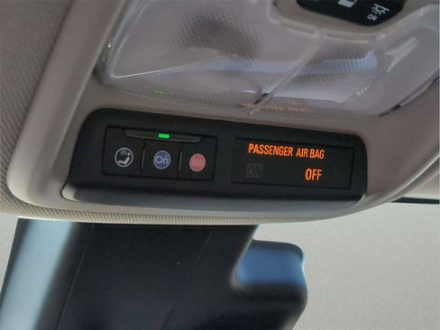 Used 2025 Buick Encore GX Preferred image 17