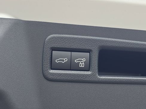 New 2026 Toyota C-HR AWD/4WD image 11