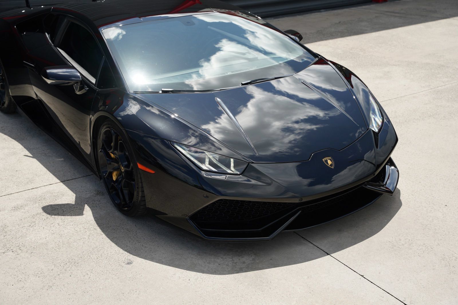 Used 2016 Lamborghini Huracan LP 610-4 AWD/4WD image 8