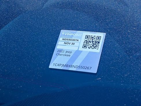 Used 2022 Jeep Cherokee Trailhawk w/ Sound & Nav Group image 38