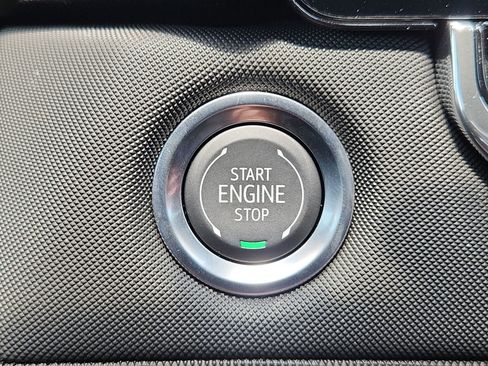 New 2025 Chevrolet Colorado Z71 w/ Z71 Convenience Package 2 image 50