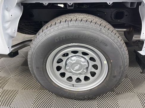 New 2026 Chevrolet Silverado 1500 W/T w/ Trailering Package image 11