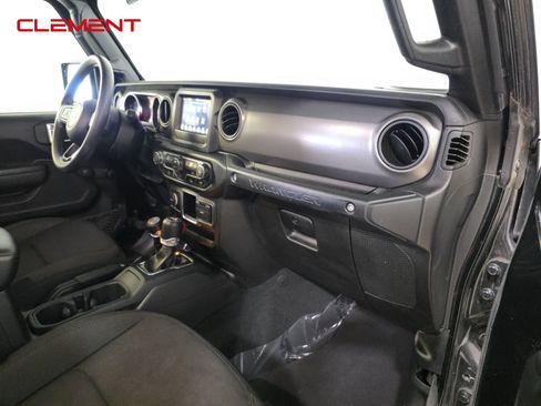 Used 2023 Jeep Wrangler Unlimited Sport AWD/4WD image 28