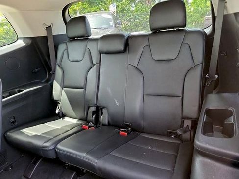 Used 2024 Kia Telluride S w/ S Sunroof Package FWD image 19