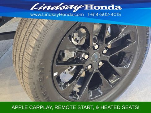 Used 2025 Jeep Wrangler Unlimited Sahara AWD/4WD image 25