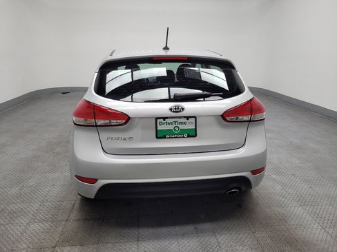 Used 2018 Kia Forte LX image 6