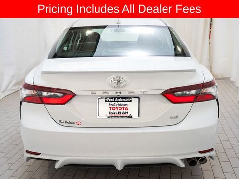 Certified 2023 Toyota Camry SE FWD image 4