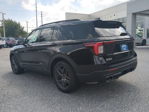 New 2026 Ford Explorer ST RWD image 7