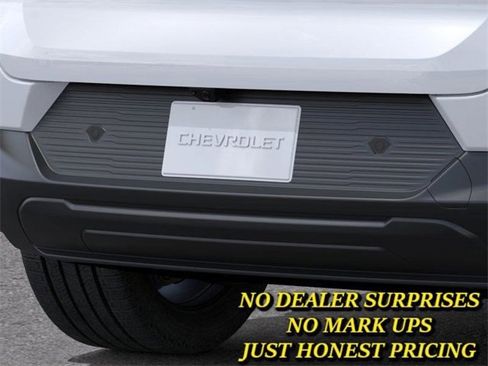 New 2026 Chevrolet Equinox EV LT w/ Convenience Package II image 14