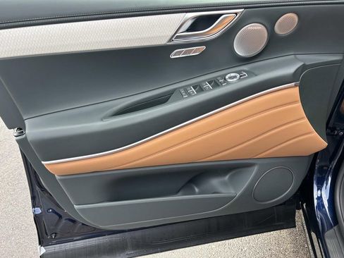 New 2026 Genesis GV80 2.5T Prestige AWD/4WD image 15