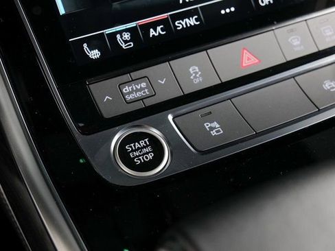 Used 2025 Audi Q7 2.0T Premium Plus w/ Premium Plus Package image 22