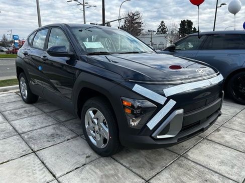 New 2026 Hyundai Kona SE AWD/4WD image 4