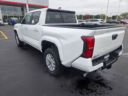 New 2025 Toyota Tacoma SR5 image 4