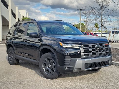 New 2026 Honda Pilot TrailSport image 1