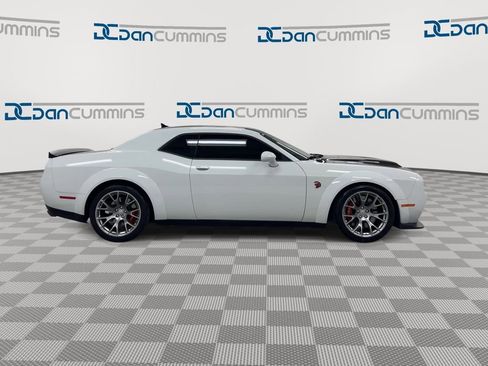 Used 2023 Dodge Challenger SRT Hellcat image 9