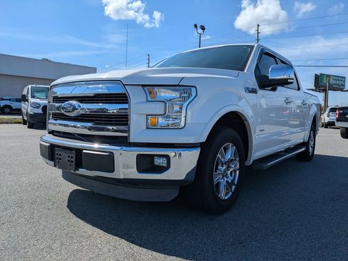 Used 2015 Ford F150 Lariat RWD image 9