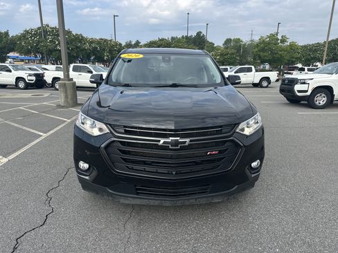 Used 2020 Chevrolet Traverse RS FWD image 2