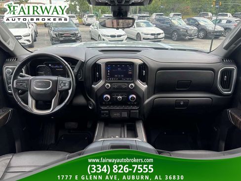 Used 2021 GMC Sierra 2500 Denali w/ Denali Ultimate Package AWD/4WD image 14
