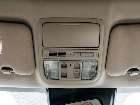 Used 2017 Honda CR-V Touring image 39