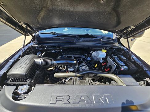 Used 2021 RAM 1500 Big Horn AWD/4WD image 36