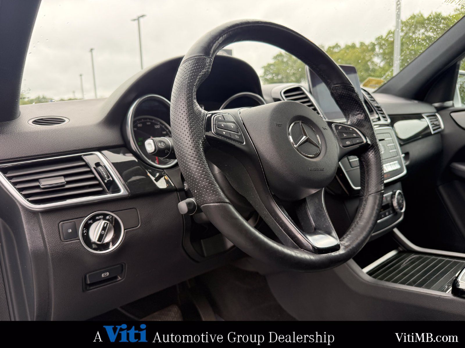 Used 2018 Mercedes-Benz GLE 350 4MATIC image 17