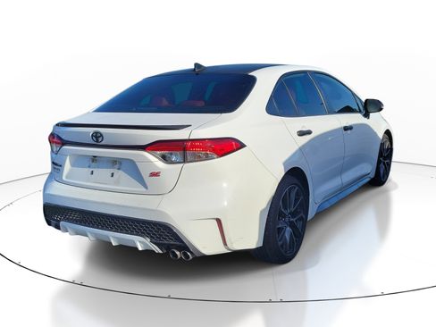 Used 2020 Toyota Corolla SE image 6