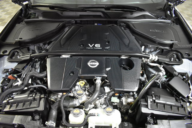 Certified 2024 Nissan Z Performance w/ Floor Mat Package RWD image 37