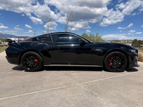 Used 2024 Ford Mustang GT Premium RWD image 10