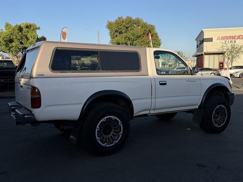Used 1999 Toyota Tacoma 4x4 Regular Cab image 24