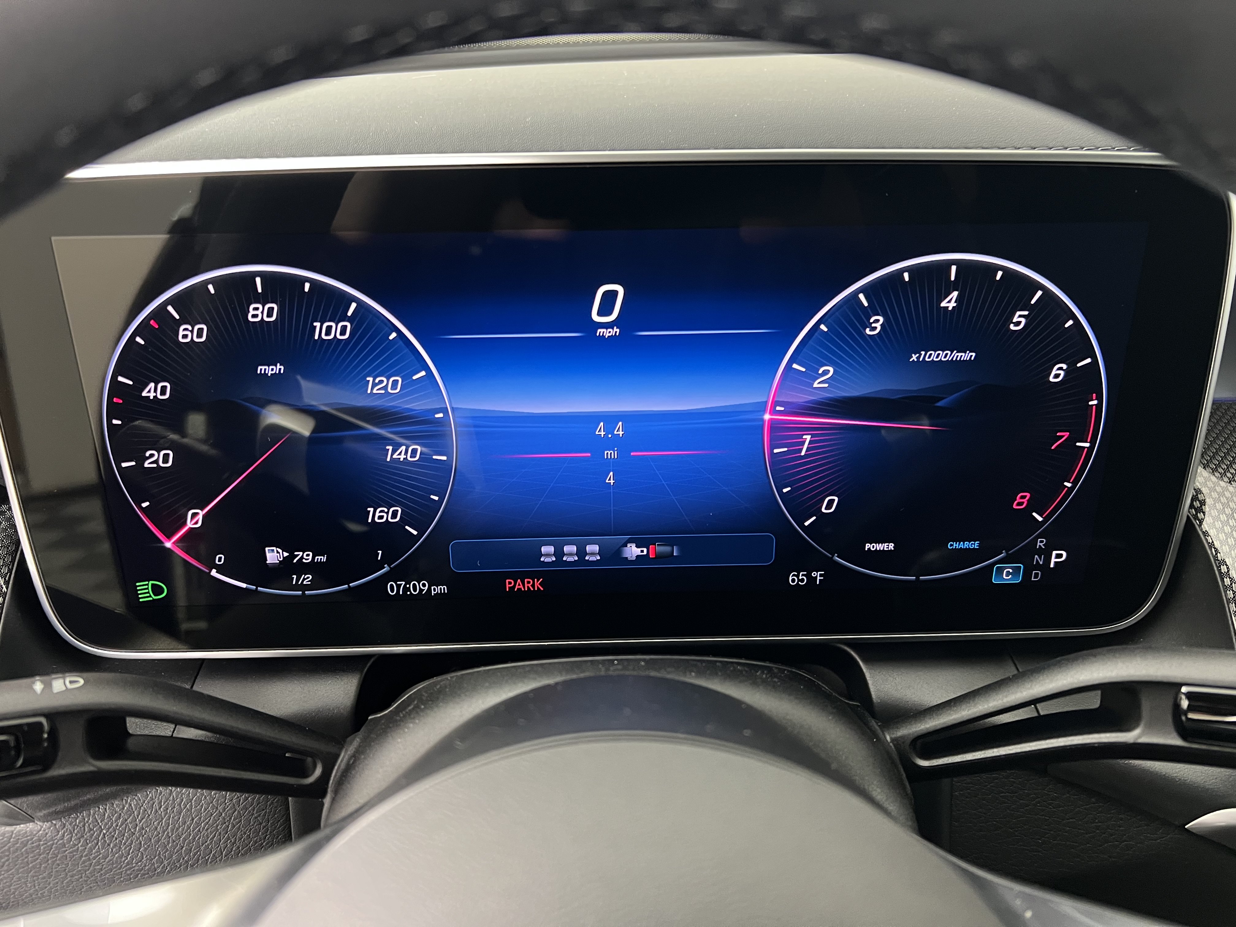 Used 2026 Mercedes-Benz GLC 300 4MATIC image 27