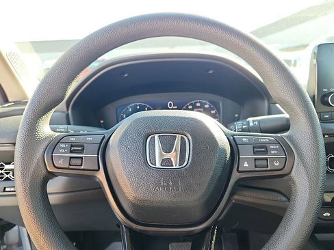 Certified 2025 Honda Accord SE image 12